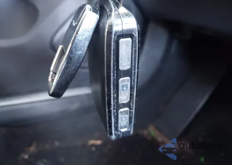 2020 Volvo S60 T5 Momentum z USA, uszkodzony, nr VIN 7JR102FK5LG039141